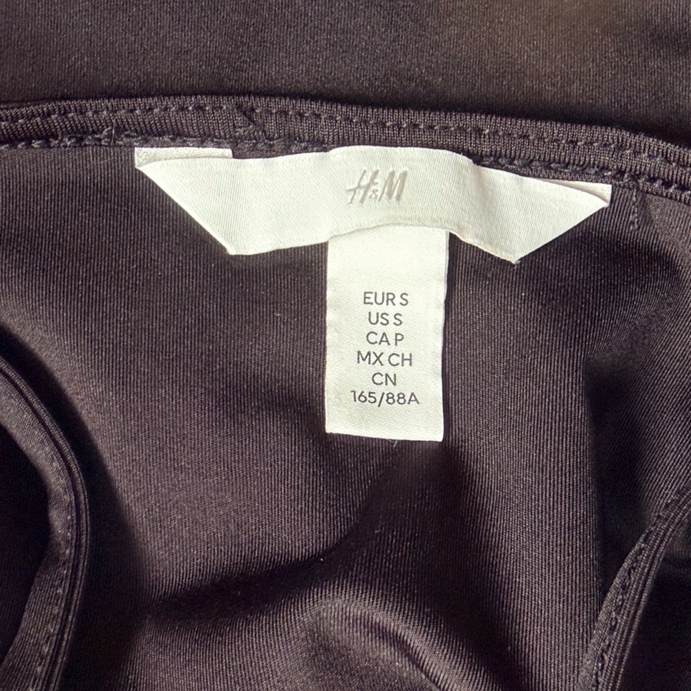 H&M Women’s Black V neck Thong Bodysuit Small - Picture 4 of 8